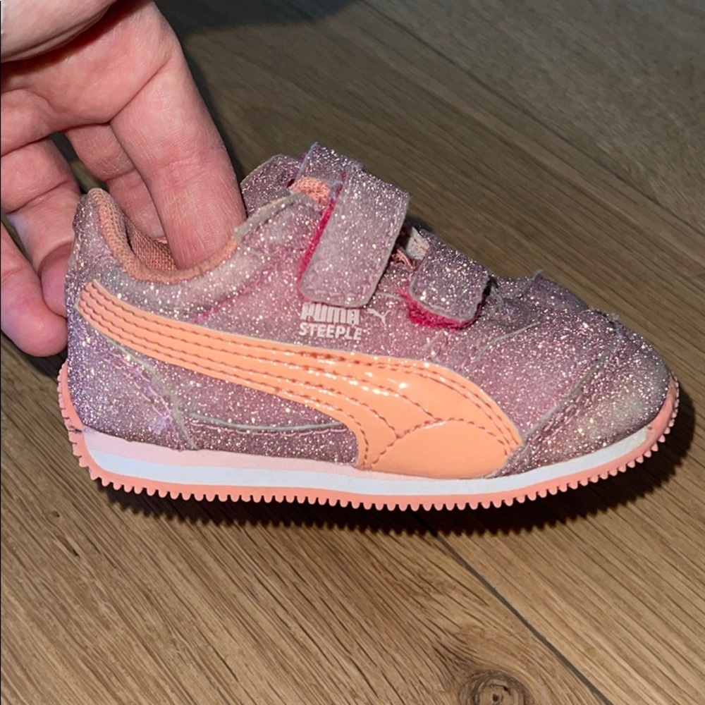 Puma Size 4 sparkle sneaker